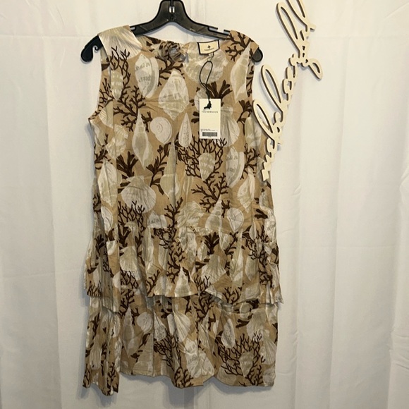 TNUCK BEACH

Sandy Shell Beach Party Coverup - Picture 6 of 12